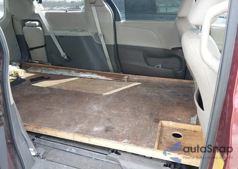 2014 Toyota Sienna Xle V6 8 Passenger из США, поврежденный, VIN 5TDYK3DC7ES408115